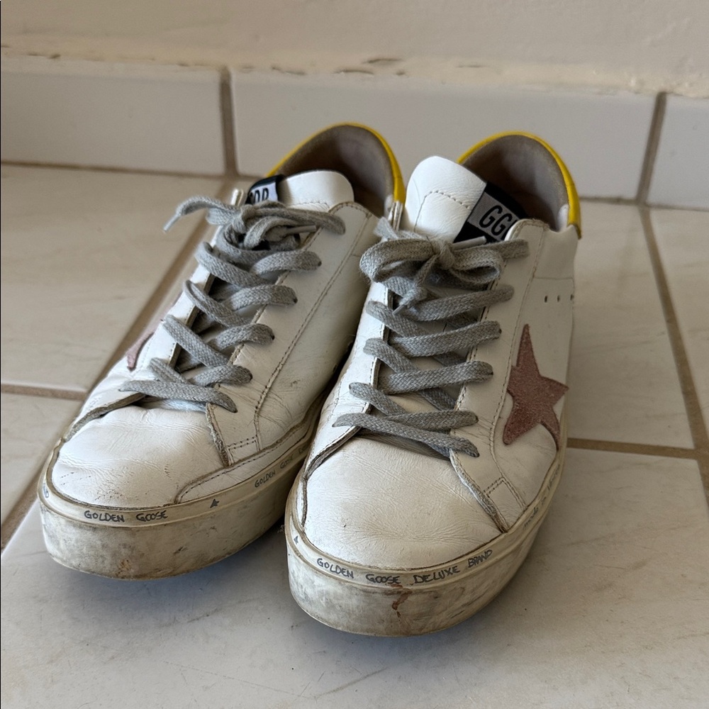 Golden Goose White and Pink Star Sneakers